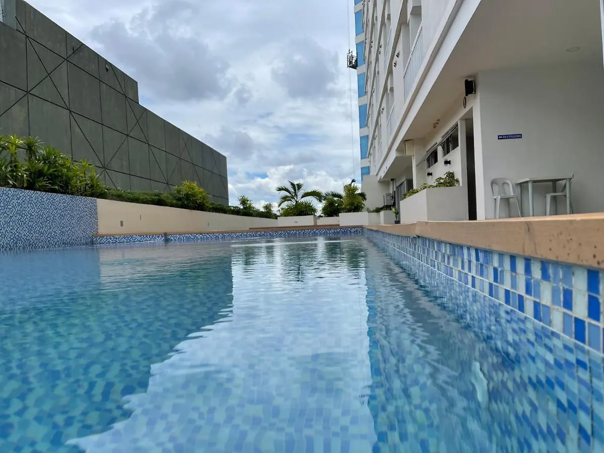 Davao City Inspiria 아파트 호텔
